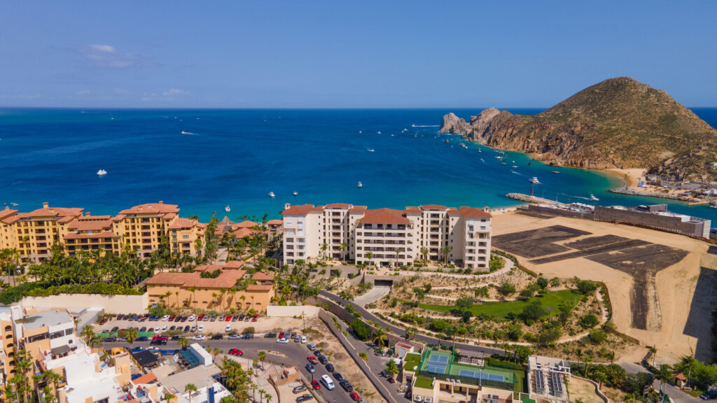 Los Cabos Hacienda Csl Residence 6-205, the 1-bedroom portion at Hacienda Beach Club Phase II at 1 Homes Cabo.This is a rare opportunity to purchase the 1-bedroom side of a larger lock-off residence. Originally part of a 3-bedroom layout, the developer is offering the 1-bedroom portion separately, with the legal subdivision already in process. That means beachfront luxury at a more attainable entry point, without compromising location or amenities.The residence features marina – 1Homes - Hacienda Beach Club, Cabo San Lucas, Cabo San Lucas, BS