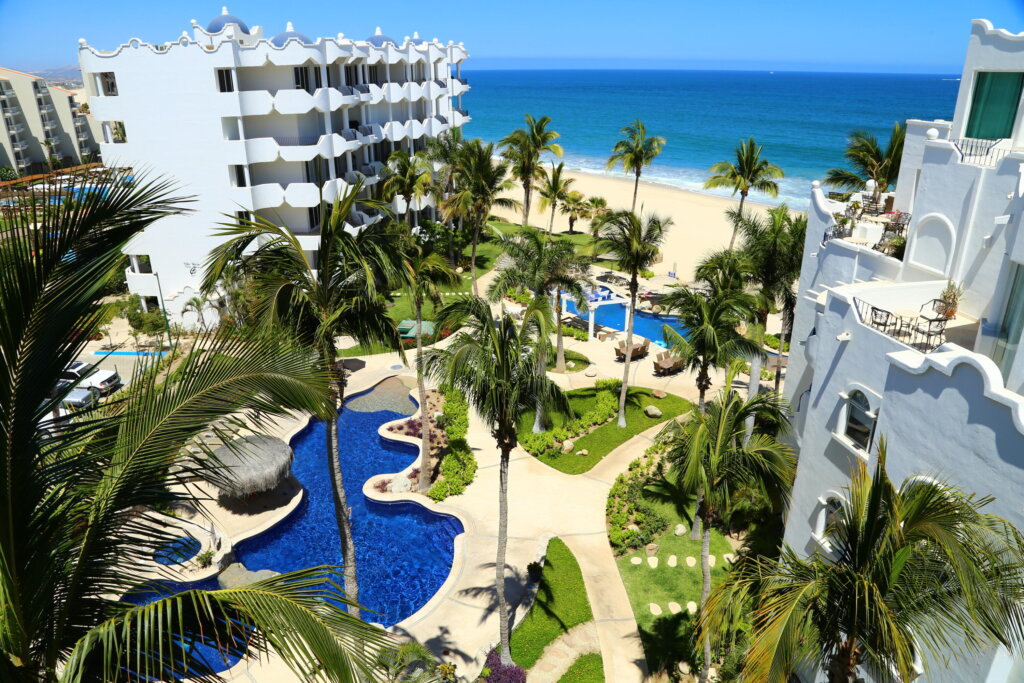 Los Cabos Mykonos Beachfront Costa Azul - Attention beach lovers & investors! Mykonos Bay Resort, San José del Cabo, MX, directly on the Beach at Zippers surf break. Desirable ground-floor end unit offers easy access to both the beach & parking, no elevators or stairs. Tastefully remodeled 2016 featuring tile flooring throughout, custom kitchen cabinetry, granite countertops, GE appliances. Premium bathroom remodel, + laundry room with LG washer/ dryer. Enjoy resort amenities incl. 3 pools, Jacuzzis full gym with new equipment, tennis & pickleball courts. Gated w/24-hour security. The beach & pools are just steps from your back door! Excellent rental income history! Fantastic opportunity for both personal use and investment. – 33Km 28.5 Careterra Tranpeninsular, San Jose del Cabo, BS