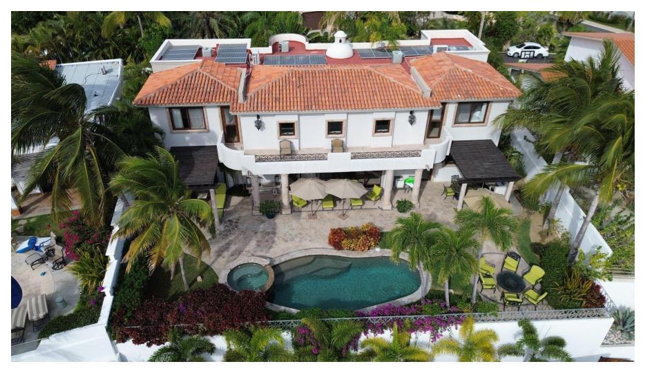 Los Cabos Residencial La Jolla Casa Devine is a luxurious, turnkey, fully-furnished, for sale