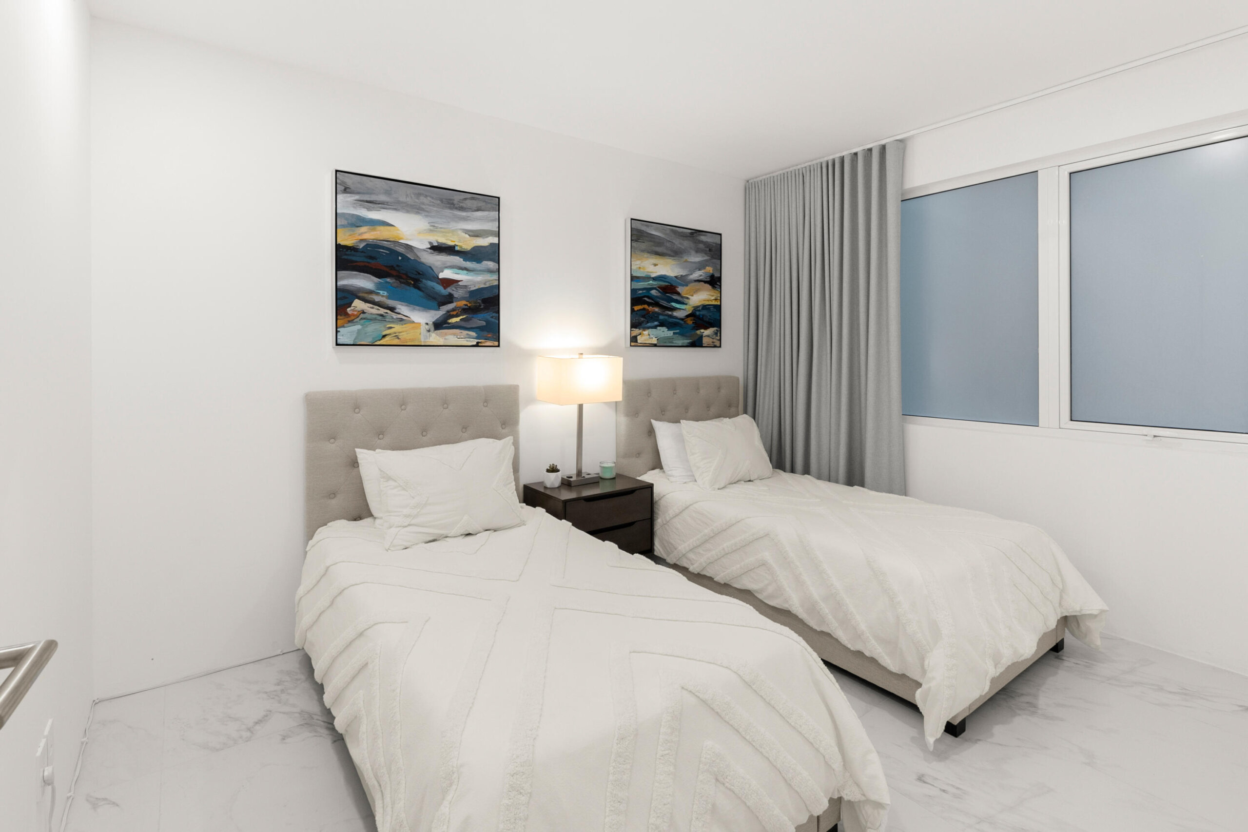 Los Cabos Marea Los Cabos Amazing 2 bedroom, 1.5 bath in the heart of Cabo, walking distance to the main beach and marina. All you need at a few steps. Great rental income property. for sale