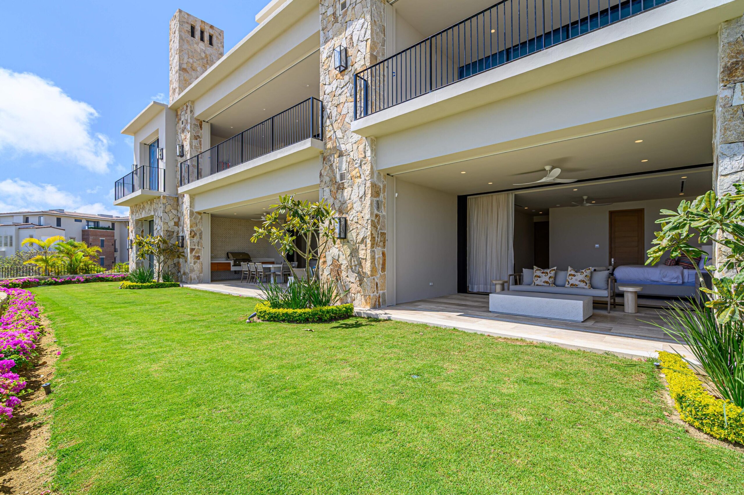 Los Cabos Section 6- Las Verandas Set within the exclusive Verandas enclave, Veranda C-102 is an exceptional fully furnished residence offering elevated canyon for sale