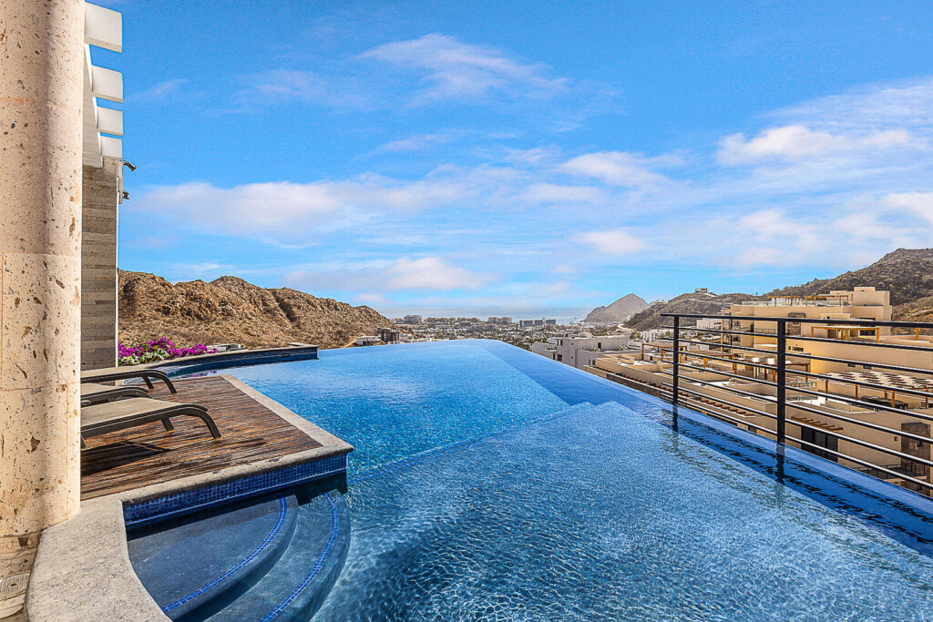 Los Cabos Three Point Tower Experience elevated living in this one-of-a-kind turnkey penthouse in downtown Cabo--only 3 penthouse condos in the building. Fully furnished 2BD/2.5BA with designer finishes, two oversized closets, and two secured garage spots behind a mechanic gate and secured entry door. Built in 2023, this stylish retreat offers peace of mind and comfort. Enjoy panoramic bay and city – Cabo Bay And City Lights!, Cabo San Lucas, BS