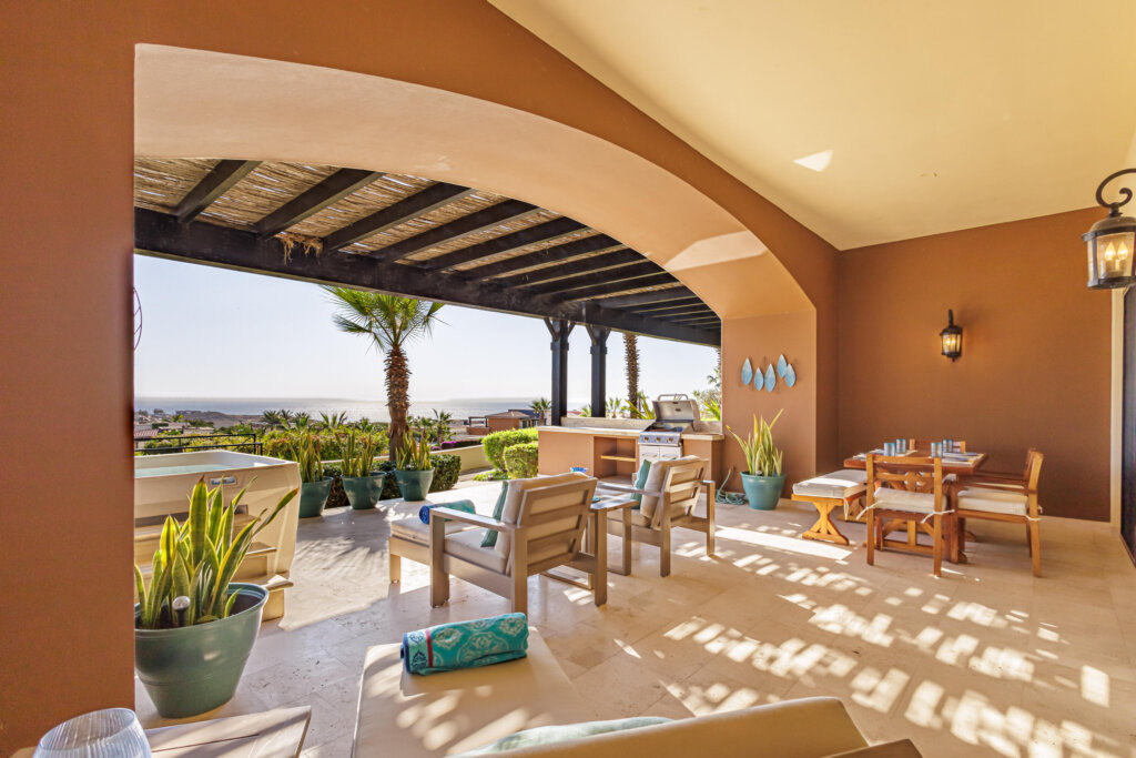 Los Cabos Copala PRICE IMPROVEMENT! The BEST GROUND-FLOOR two bedroom residence available. The sweeping ocean – Calle Via Ferrea, Pacific, BS