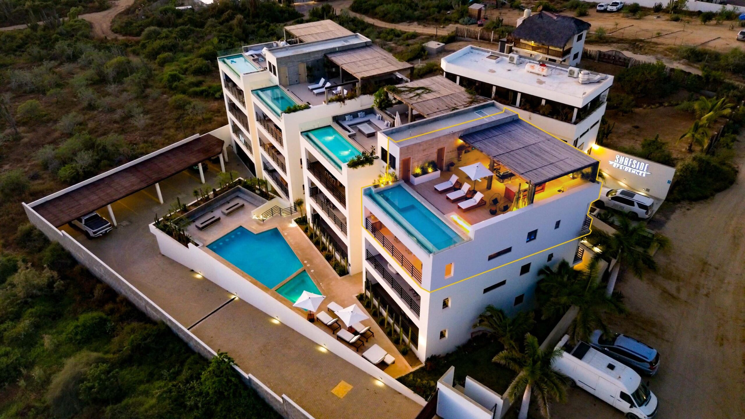Cerritos Surf Residences, Pacific, Pacific, BS