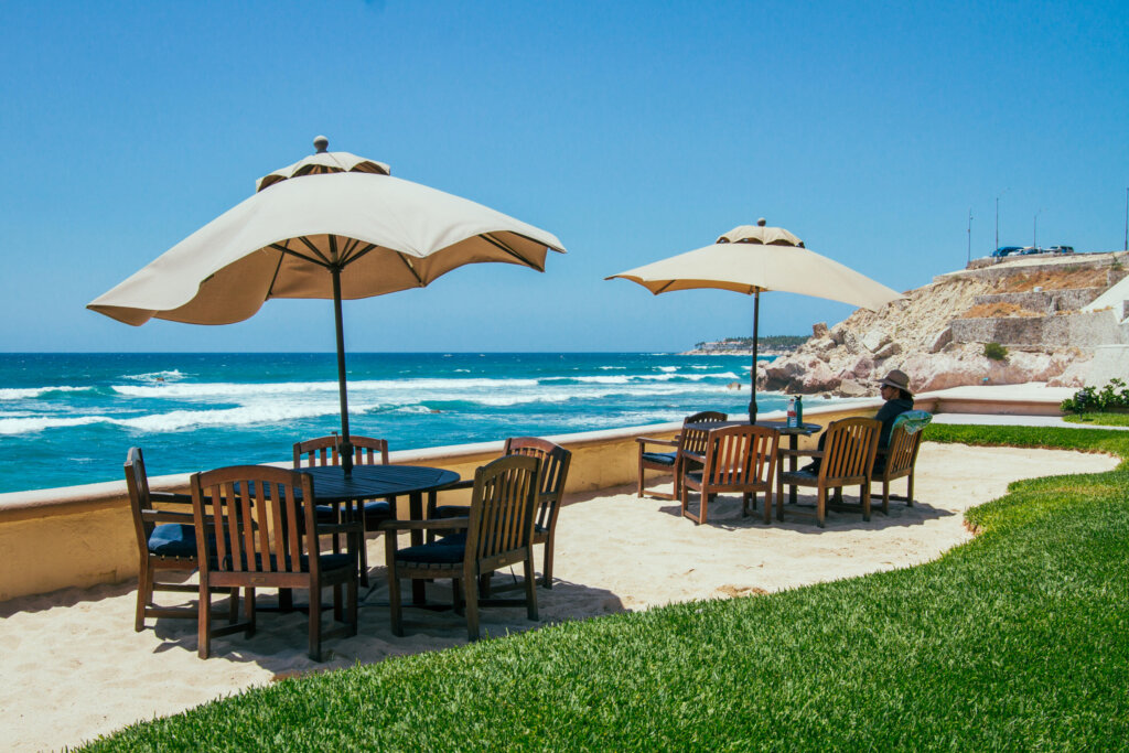 Los Cabos Las Olas LOCATION, LOCATION, LOCATION! WELCOME TO LAS OLAS BEACHFRONT PROPERTY! Just steps to the sand on the 3 most popular surf breaks in Los Cabos. This 3 bedroom quiet 2nd floor end unit is fully furnished and turn-key! Perfect for surfers or beachfront loungers. Las Olas is a gated and guarded community with lush surroundings and on-site amenities including pool, 3 Jacuzzis, gym, tennis/pickleball court, beach lounge area and private beach access. This condo includes 1 surfboard locker and a designated covered parking space . Great rental income producer! – Km. 28 Carr. Transpeninsular, San Jose del Cabo, BS