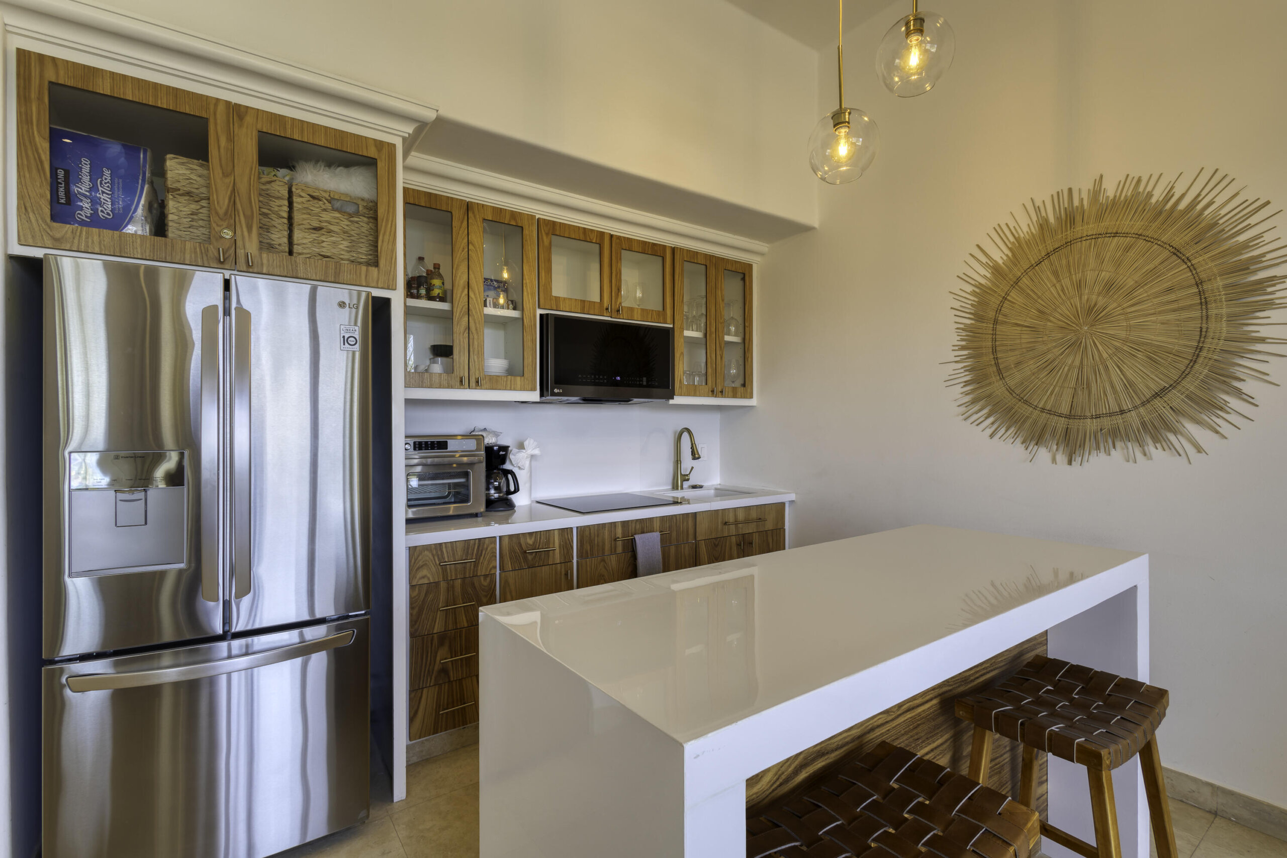 Los Cabos Misiones Del Cabo WARM and DREAMY is how this mindfully designed Oceanside Suite has been described by many. Purposely designed for those who like Spas or the good life this size. One of THE BEST LOCATIONS and for sale