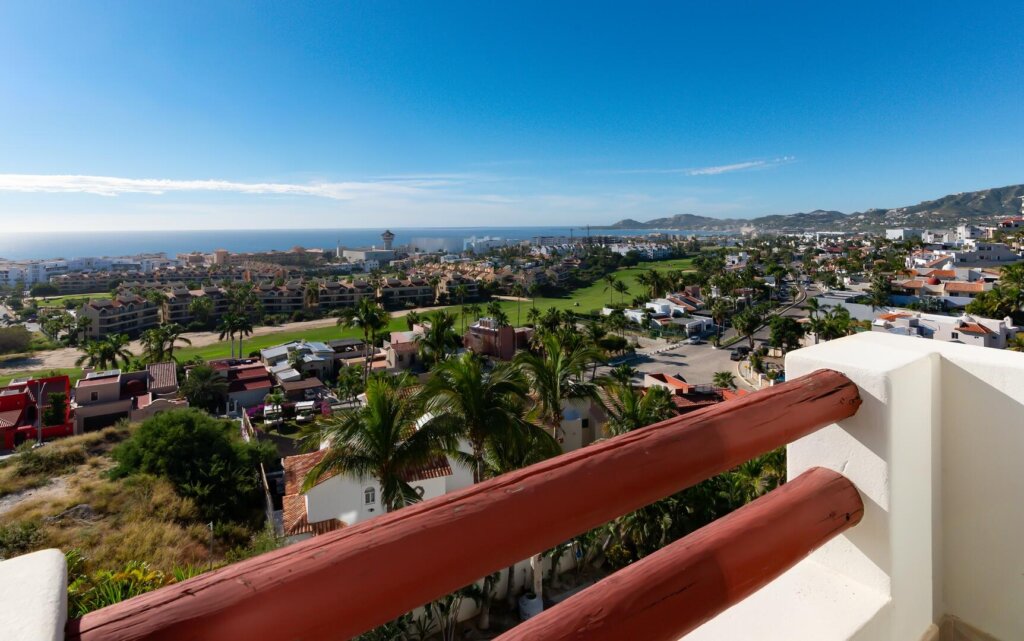 Los Cabos Alegranza A unique opportunity to own a quiet corner unit with a private entry gate in the exclusive residences of Alegranza. This 3-bedroom, 3-bathroom condo with many special features and upgrades offers unbeatable walkability — just minutes from the beach, restaurants, shops, grocery stores, and only a few blocks from the famous San José del Cabo Art Walk district. Enjoy watching the sunsets from the expansive terrace with panoramic ocean – P. Finesterra, San Jose del Cabo, BS