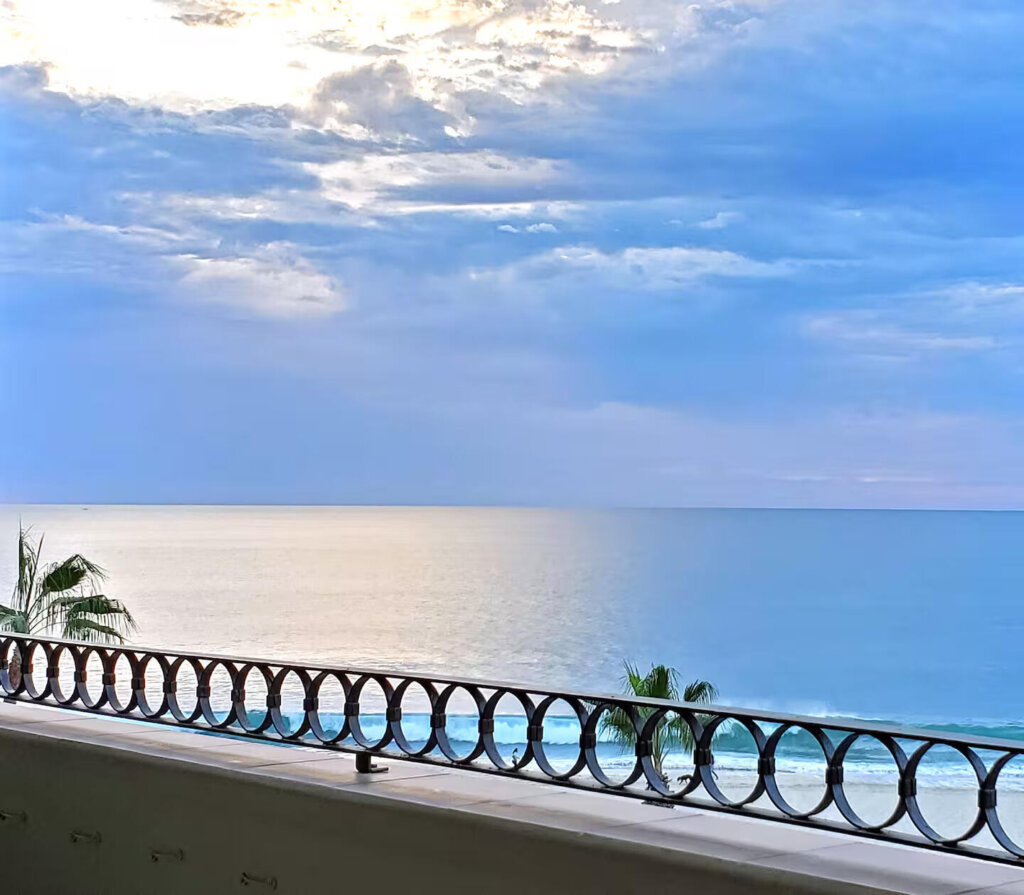 Los Cabos El Zalate Welcome to El Zalate, one of the premier oceanfront communities in Costa Azul, San José del Cabo. Perched on the 5th floor, this completely renovated condo offers unobstructed – PALMILLA POINT VIEWS-5TH FLOOR, San Jose del Cabo, BS