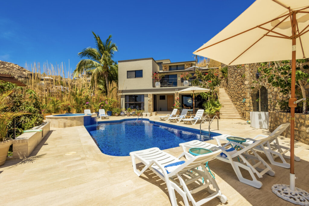 Los Cabos Pedregal Csl Casa Toro is located in one of Cabo's most desirable developments. The main house has 4 bedrooms, 4 baths, open living room, lounge area and large kitchen with amazing marina and Sea of Cortez – Pedregal Camino Grande 40, Cabo San Lucas, BS
