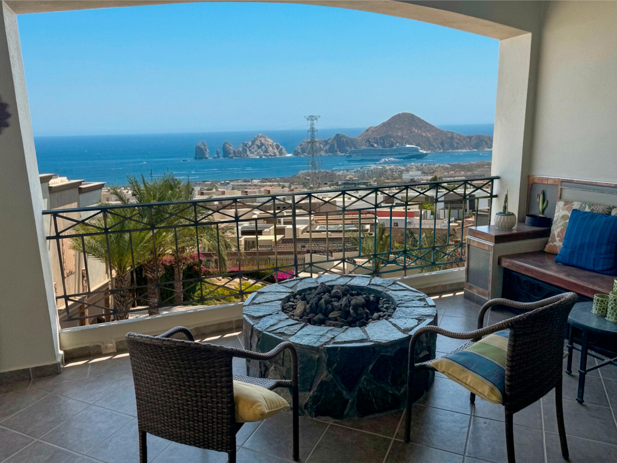 Los Cabos Ventanas Perched in Tower 3 with elevator access, this well-maintained penthouse is all about the for sale