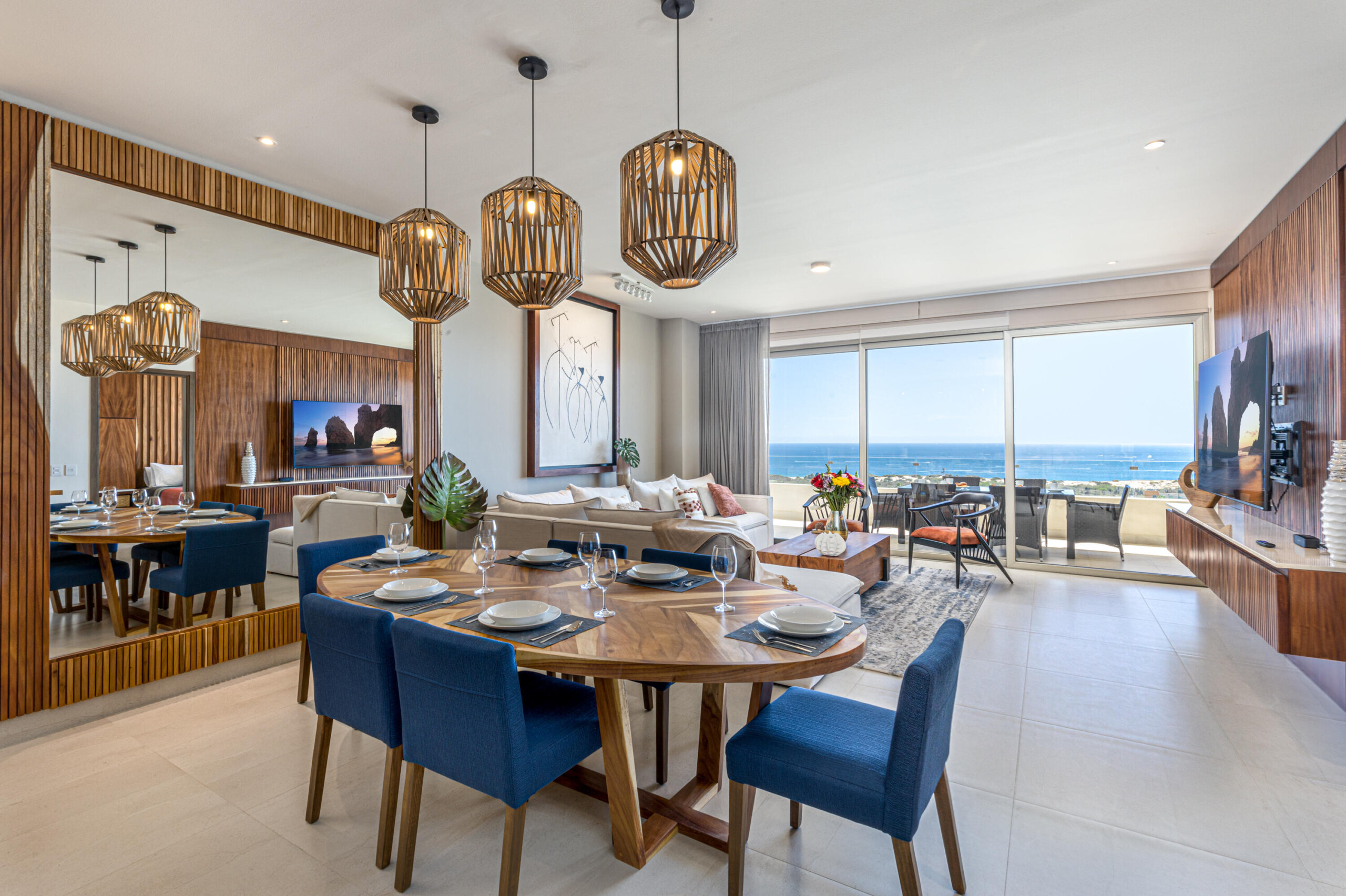 Los Cabos Vista Vella Ii This stylish and contemporary condo is set in the exclusive Vista Vela Phase 2 community, just minutes from downtown Cabo yet away from the city noise. Perfectly positioned behind Costco, it offers sweeping ocean, city, and Land's End for sale