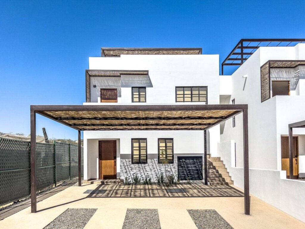 Los Cabos Mauricio Castro Priced at – Rivieri, Cabo Corridor, Cabo Corridor, BS