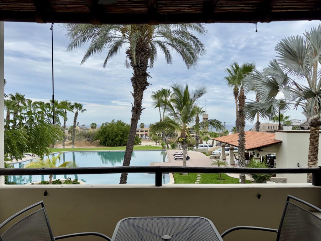 Los Cabos Tamar Whether you are seeking a primary residence, a dreamy vacation escape, or a high-ROI investment property, this turnkey, furnished 2-bedroom, 2-bathroom ocean- – Tamar - Sol, Cabo Corridor, BS