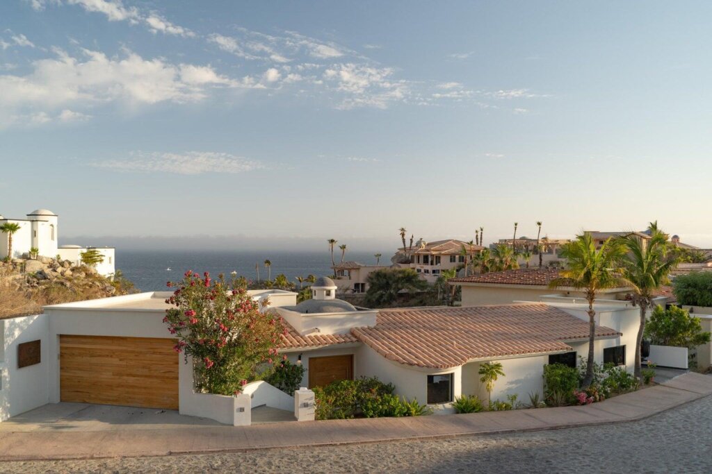 Los Cabos Pedregal Csl BEST VALUE HOME IN PEDREGAL. Positioned high in the prestigious gated community, Casa Nido del Mar captures the essence of luxury coastal living with sweeping Pacific Ocean – 292 Ignacio Zaragoza, Cabo San Lucas, BS